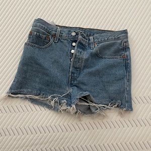 Levi’s shorts